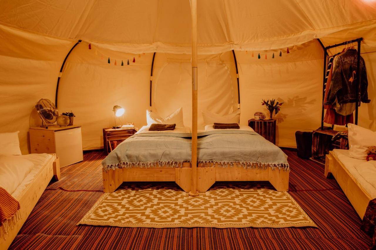 Raus Und Gut Glamping Am Graebendorfer See Drebkau Exterior photo